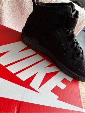 Nike Kids Black High-Top Sneakers